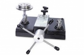 Precision Pressure Gauge Calibrator Manufacturer India